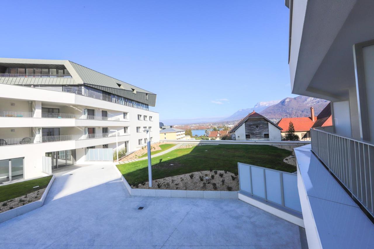Le Lac Au Bout De La Rue - Garage Et Balcon A Deux Pas Du Centre Annecy Exteriör bild